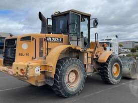 Hyundai HL757-7 - picture1' - Click to enlarge