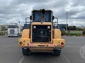 Hyundai HL757-7 - picture2' - Click to enlarge