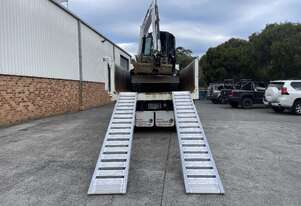 3.5m - 10Tonne Heavy Duty Rubber Track, Rubber Tyre Machinery Loading Ramps