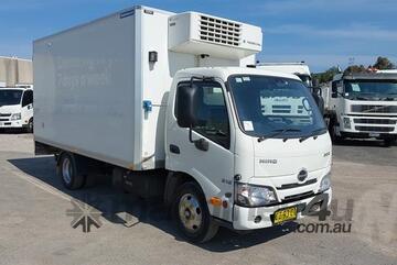 Hino   300 Series 616 Hino   300 Series 616