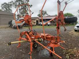 Kuhn  GF 5001 MH Tedder - picture0' - Click to enlarge