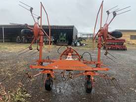 Kuhn  GF 5001 MH Tedder - picture2' - Click to enlarge