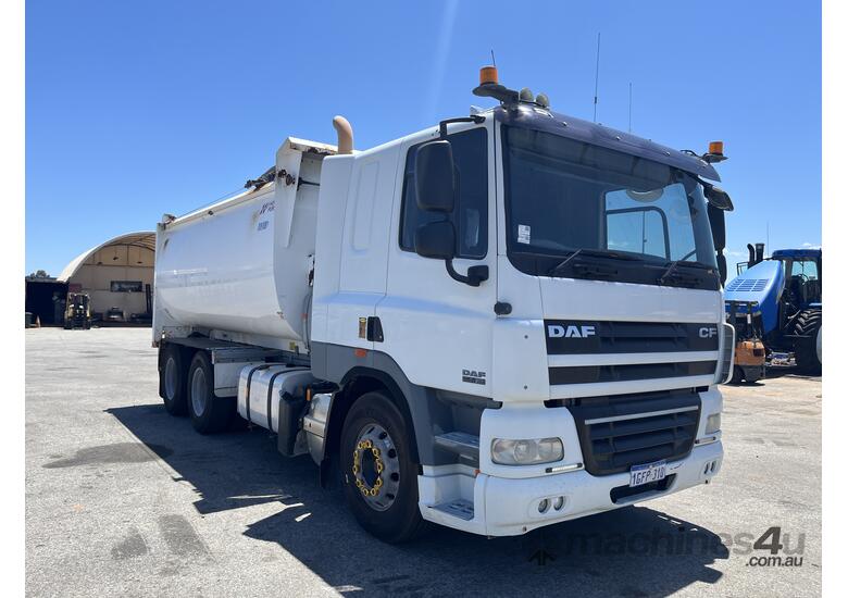 2017 DAF CF7585 6x4 Tipper Truck