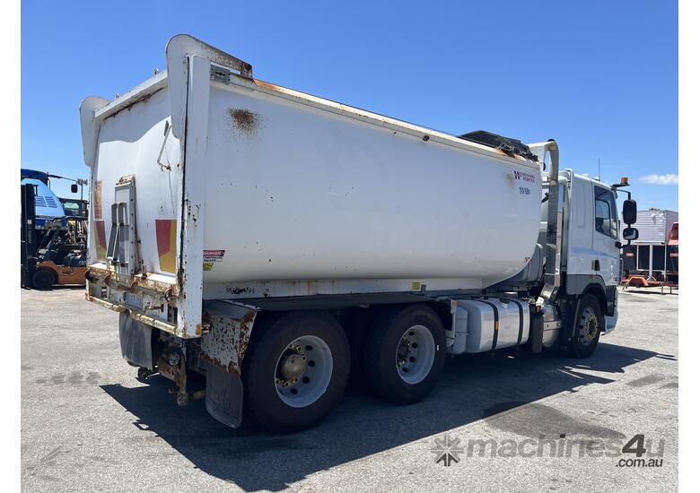 2017 DAF CF7585 6x4 Tipper Truck