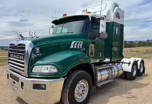2015 Mack Granite Prime Mover.
