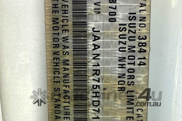 2015 Isuzu NQR450 MWB Furniture Pantech