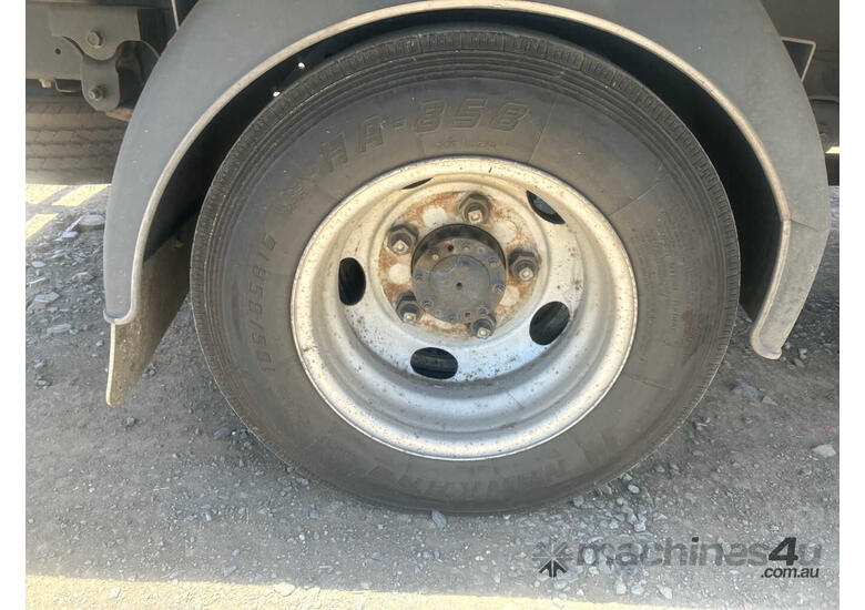 2016 Hino 300 616  Fridge Pantech