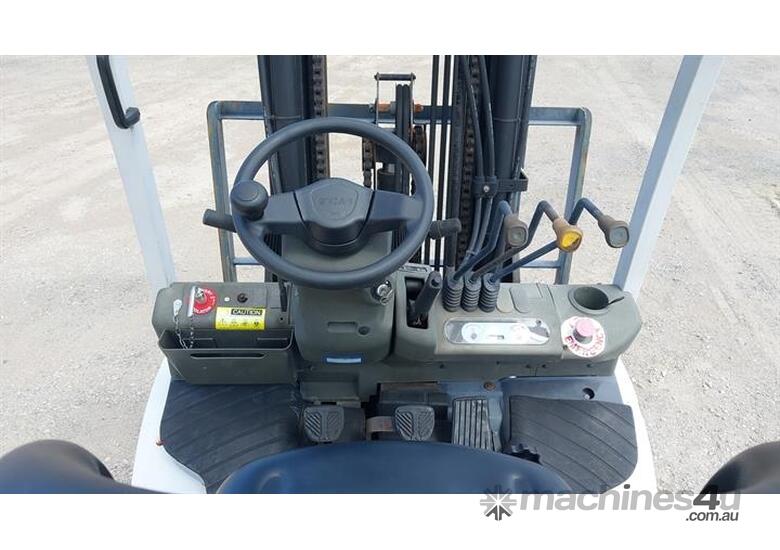 TCM FD30T4C Forklift