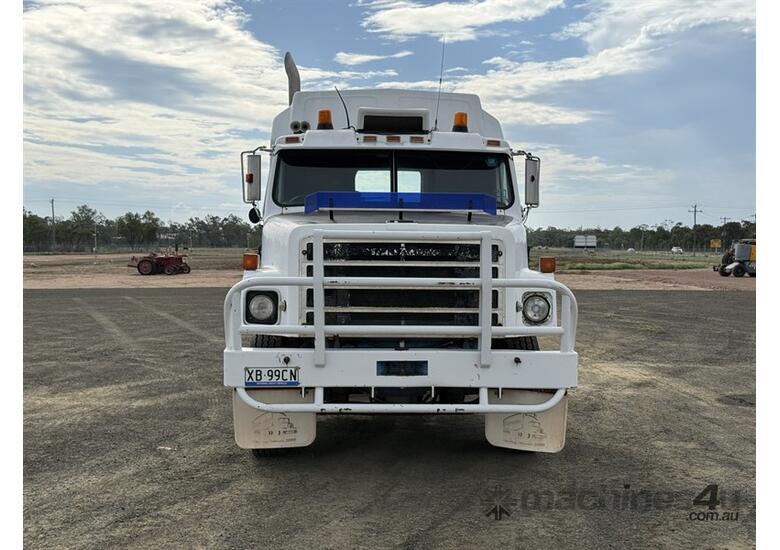 1982 INTERNATIONAL S-LINE PRIME MOVER