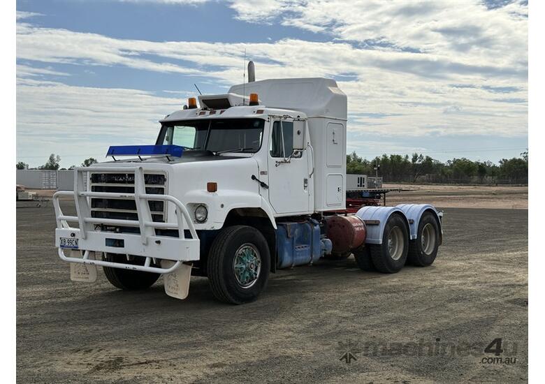 1982 INTERNATIONAL S-LINE PRIME MOVER