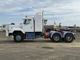 1982 INTERNATIONAL S-LINE PRIME MOVER - picture2' - Click to enlarge
