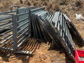 Arrow Farmquip Manual 3-Way Vdrafter - picture0' - Click to enlarge