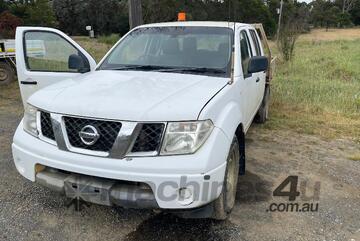 Nissan   TWINCAB UTE (SALVAGE).