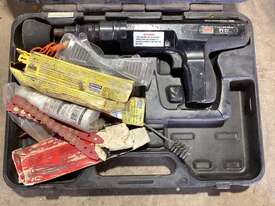 Simpson PT-27 Concrete Nailer - picture0' - Click to enlarge