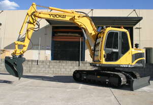 YC85-9 Yuchai 2026 Model Excavator 8.5T + Attachments & Warranty!