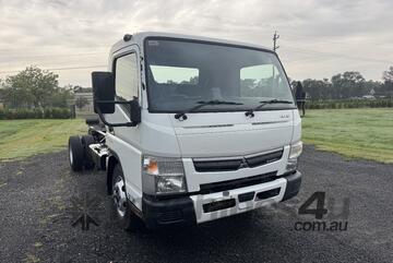 Fuso   Cab chassis