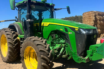 John Deere 8R 340 FWA/4WD Tractor