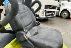 Clark 2013   C35L Forklift