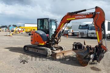 Hitachi   ZX55U-5A