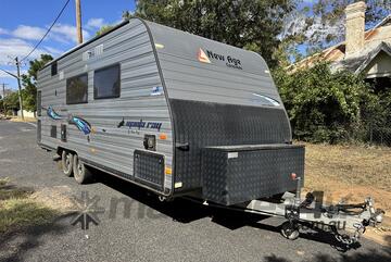2018 NEW AGE Manta Ray MR30BC Caravan
