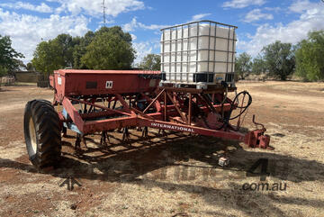International 511 Air Seeder Seeding/Planting Equip
