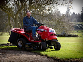 Residential Lawn Tractors - picture0' - Click to enlarge