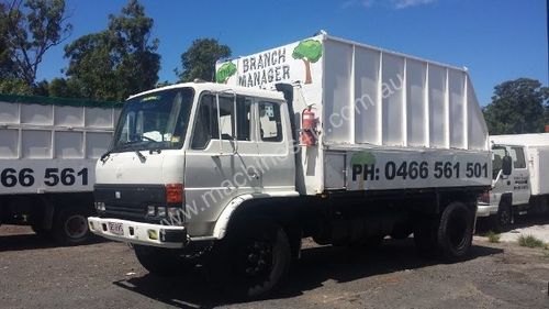 Hino Tipper for Tree Industry