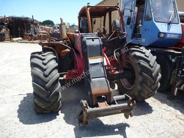 Dismantling 2010 Manitou Telehandler 