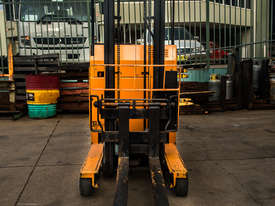 NYK Electric reach stand behind 1.2 tonne forklift - picture2' - Click to enlarge
