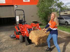 Kioti CS 2610 Compact Tractor with Loader & 4in1 Bucket. - picture0' - Click to enlarge