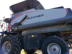 Gleaner S88 Header(Combine) Harvester/Header - picture2' - Click to enlarge