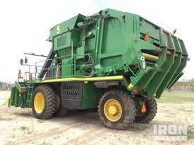 2011 John Deere 7760 Cotton Picker - picture1' - Click to enlarge