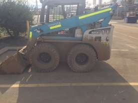 Toyota SkidSteer loader with attachments - Hire - picture0' - Click to enlarge