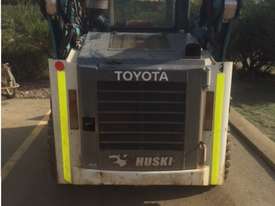 Toyota SkidSteer loader with attachments - Hire - picture1' - Click to enlarge