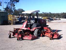 Toro 580D ride on mower - picture0' - Click to enlarge