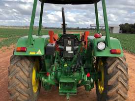 John Deere 1850 FWA/4WD Tractor - picture1' - Click to enlarge