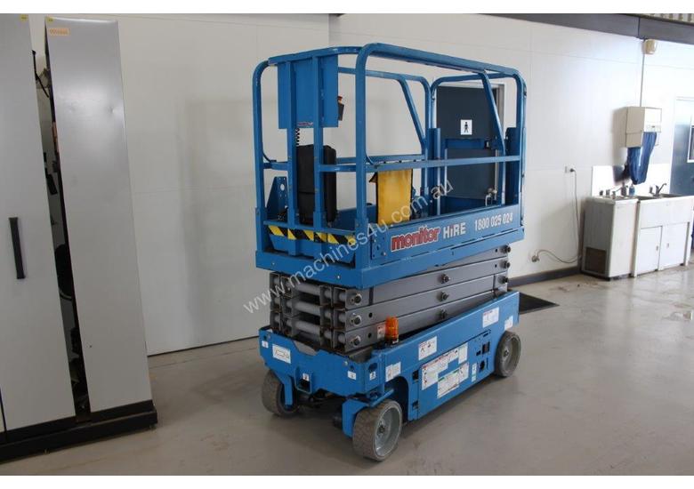 caption Scissor Lift - 19' (7.79m) Narrow Electric