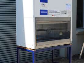 Safety Cabinet - Biologicial - picture0' - Click to enlarge