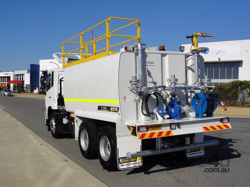 UD PW 280 14,000 LITRE WATER TRUCK