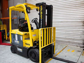 1.77T Battery Electric 4 Wheel Battery Electric Forklift - picture0' - Click to enlarge