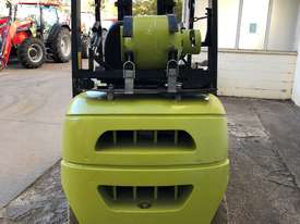 Clark C30L Counterbalance 2.5 tonne LPG Forklift - Hire - picture2' - Click to enlarge
