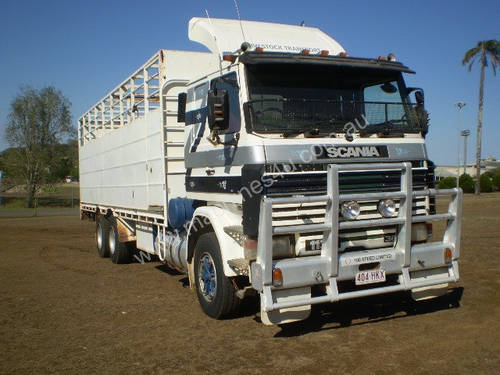 Scania R113H Stock/Cattle crate Truck