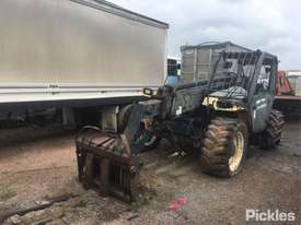 2004 New Holland LM445A TC PT MR - picture1' - Click to enlarge