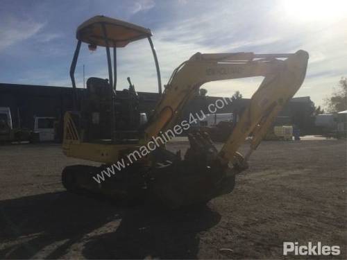 2005 New Holland LE16