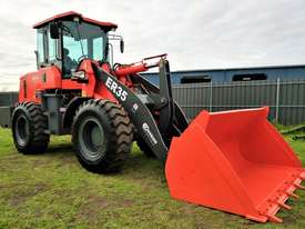 2019 Titan ER35,  9500kg Operating Weight, 3500kg Capacity - picture0' - Click to enlarge