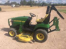 John Deere 2305 Compact Utility Tractor - picture2' - Click to enlarge