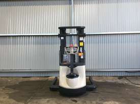 Electric Forklift Walkie Stacker SX Series 2008 - picture0' - Click to enlarge