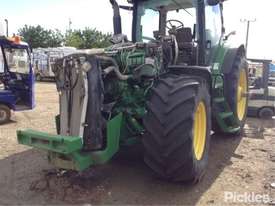 2013 John Deere 8235R - picture1' - Click to enlarge