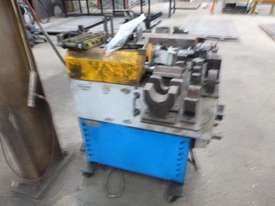 Bulldozer 25T 3 Phase Horizontal Press - picture0' - Click to enlarge