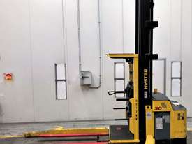 1.5T Battery Electric Order Picker - picture0' - Click to enlarge
